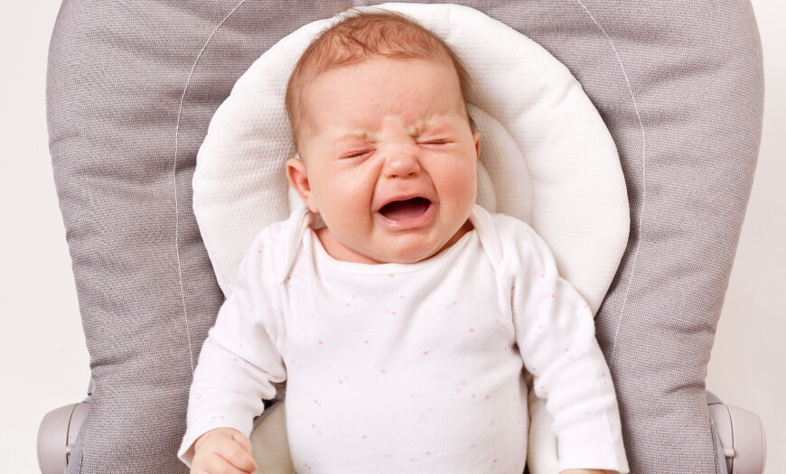 Meu bebê vomita muito. É normal?